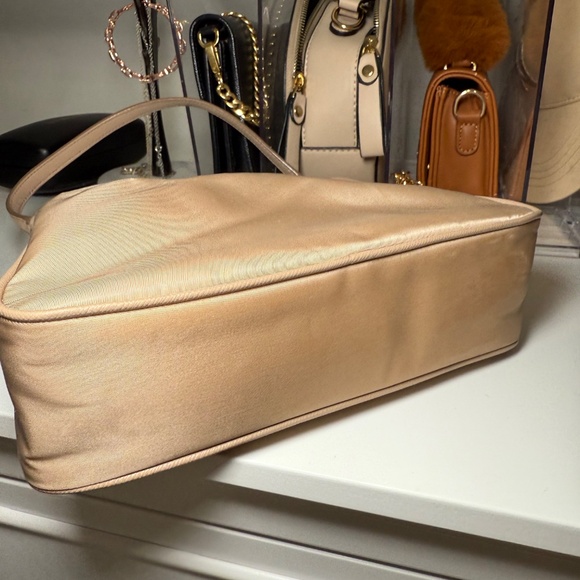 Authentic PRADA shoulder bag - Picture 6 of 6